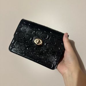 NWT COACH BOWERY Signature Debossed Patent Leather Crossbody Clutch Bag Black